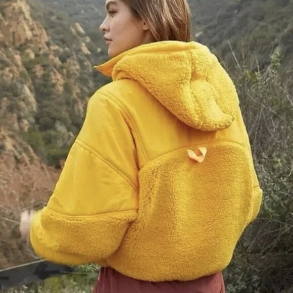 FP Movement Free People Adventure Awaits Sherpa Fleece Jacket Bright Yellow - Picture 3 of 12